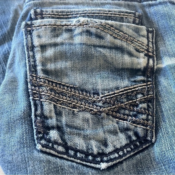 BKE Aiden Bootleg Jeans size 27 regular distressed - Picture 5 of 14